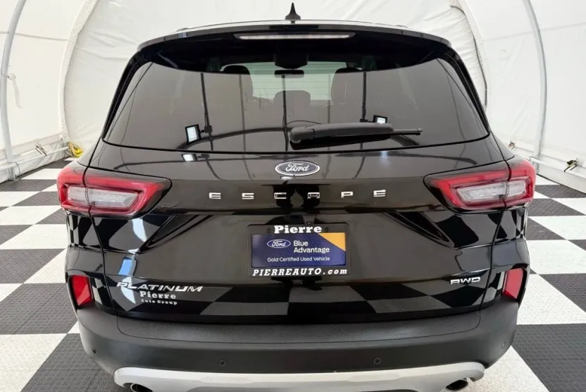 2024 Ford Escape Platinum photo 1