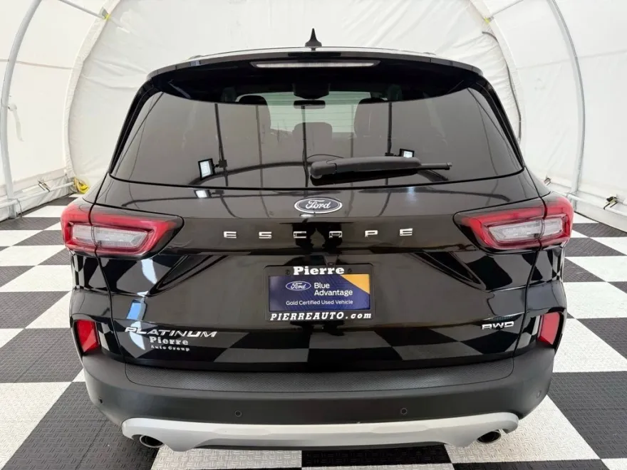 2024 Ford Escape Platinum photo 1