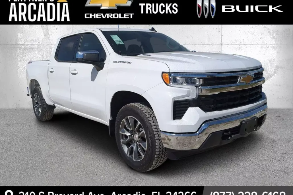 2025 Chevrolet Silverado 1500 LT photo 1