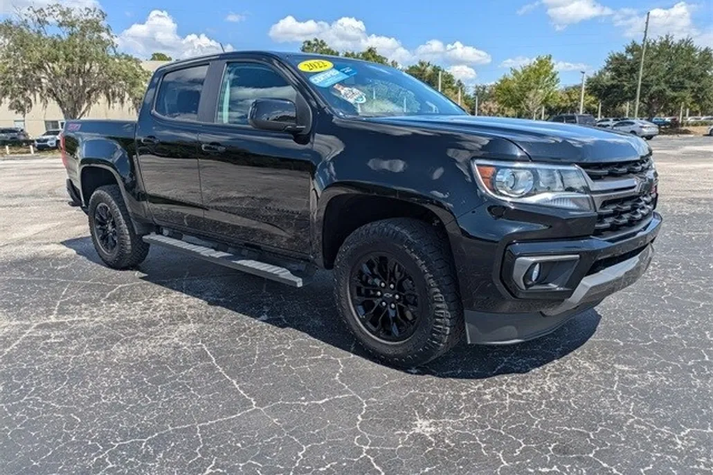 2022 Chevrolet Colorado Z71 photo 1
