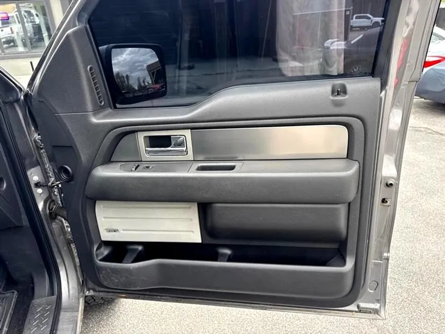 2014 Ford F-150 XL photo 13