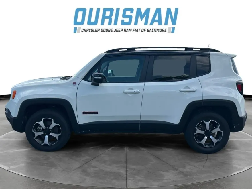2022 Jeep Renegade Trailhawk photo 1