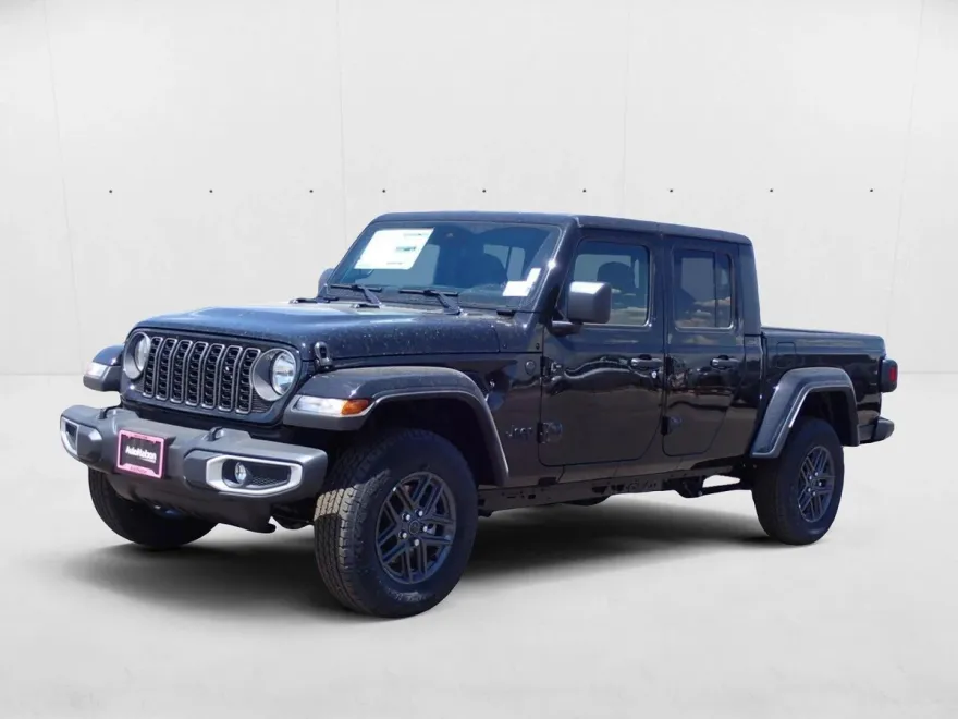 2025 Jeep Gladiator Sport S photo 1