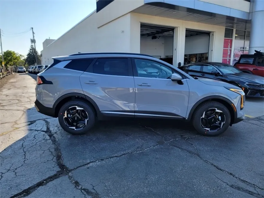 2026 Kia Sportage Hybrid EX photo 1