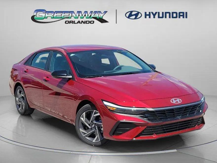 2025 Hyundai Elantra SEL Sport photo 1