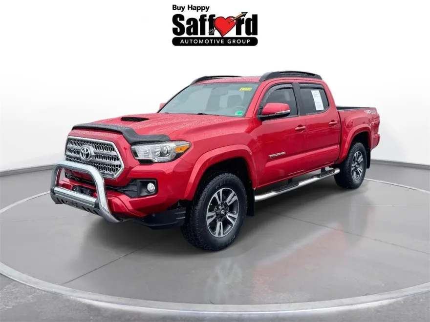 2017 Toyota Tacoma TRD Sport photo 1