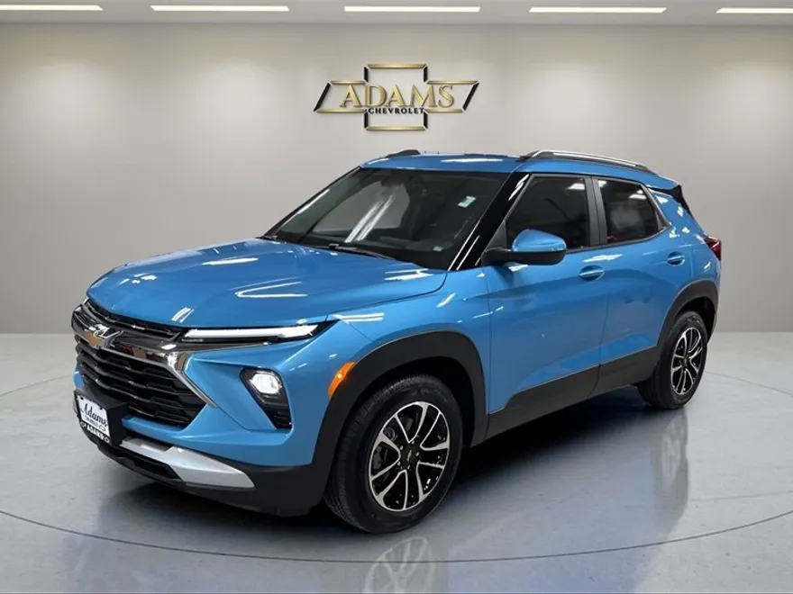 2026 Chevrolet Trailblazer LT photo 1