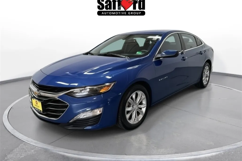 2023 Chevrolet Malibu 1LT photo 1