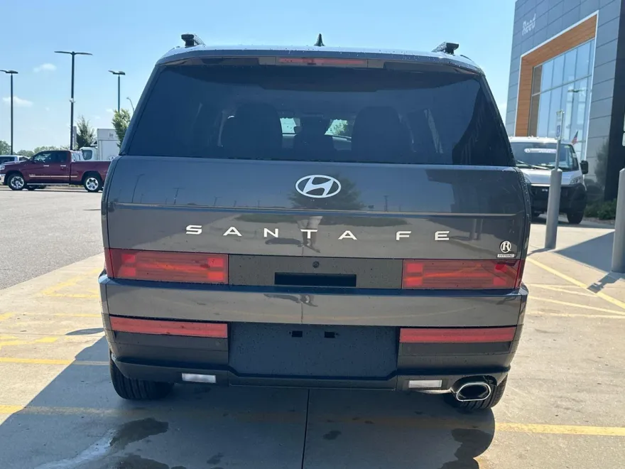 2026 Hyundai Santa Fe SEL photo 1