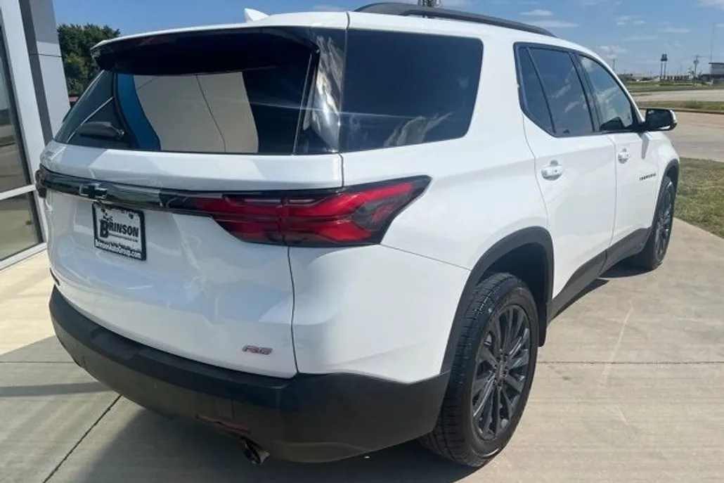 2022 Chevrolet Traverse RS photo 1