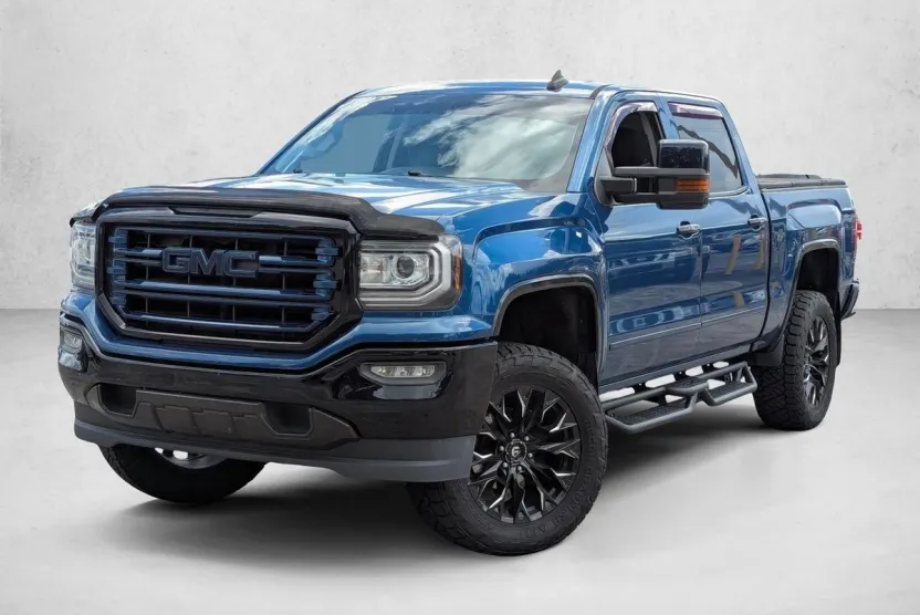 2018 Gmc Sierra 1500 SLT photo 1