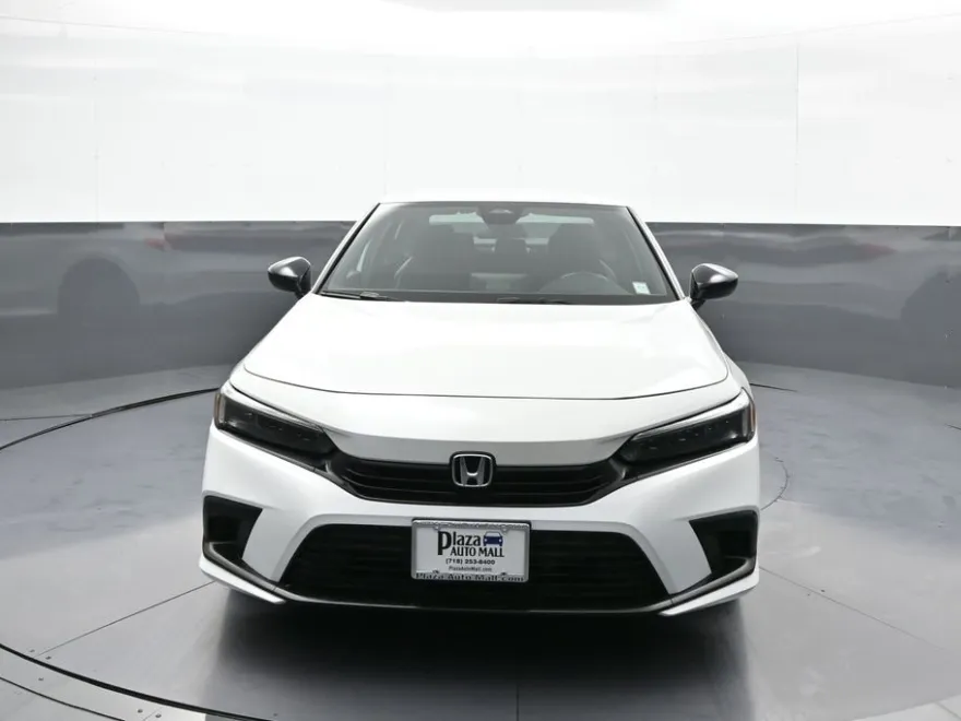 2022 Honda Civic Sport photo 2