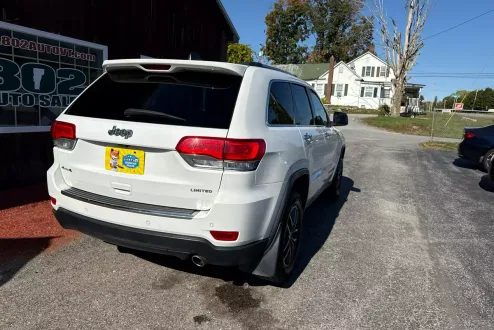 2018 Jeep Grand Cherokee Limited photo 3