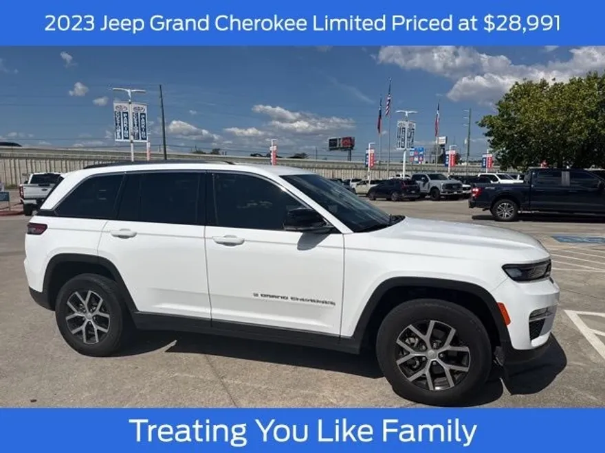 2023 Jeep Grand Cherokee Limited photo 1