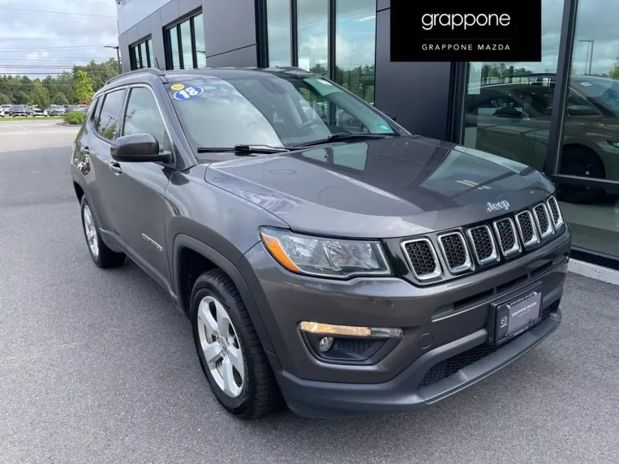 2018 Jeep Compass Latitude photo 1