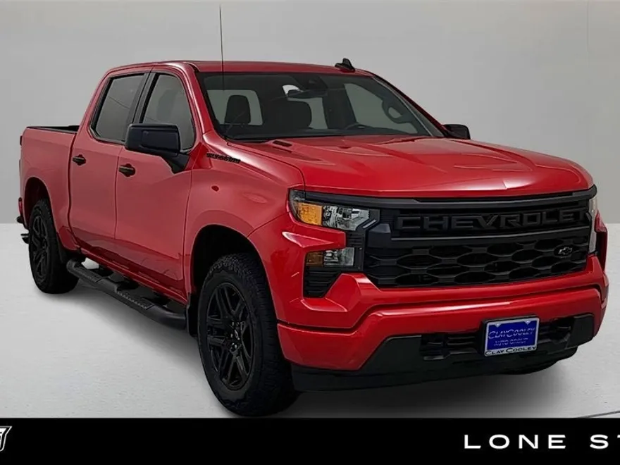 2025 Chevrolet Silverado 1500 Custom photo 1
