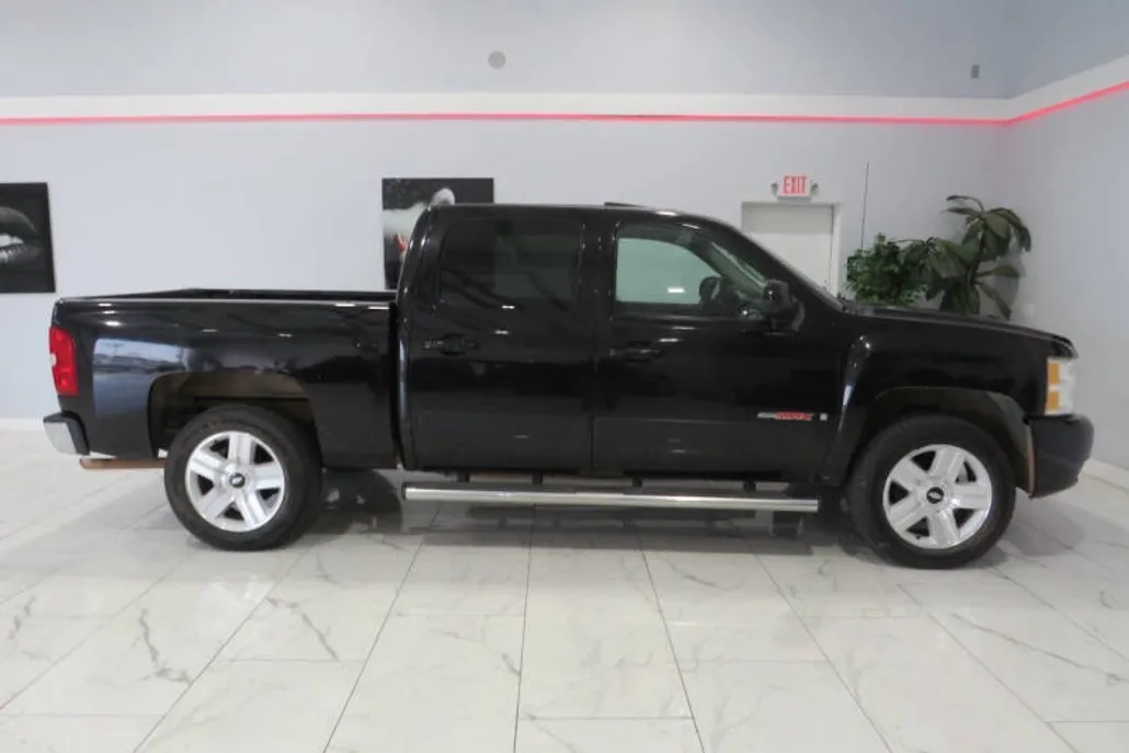2007 Chevrolet Silverado 1500 LTZ photo 1