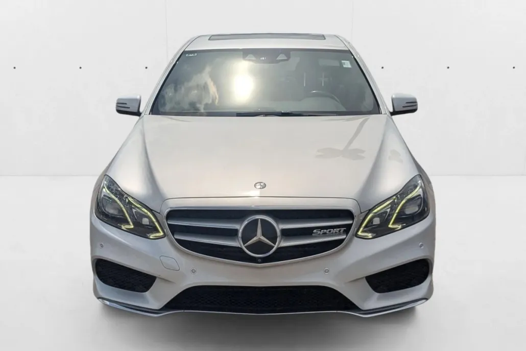 2015 Mercedes Benz E 350 Sport Sedan photo 1