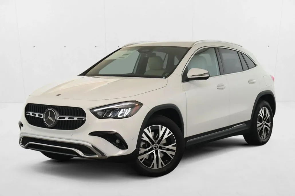 2025 Mercedes Benz GLA 250 4MATIC photo 1