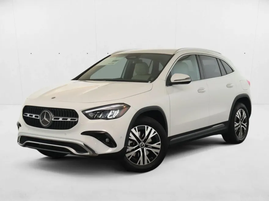 2025 Mercedes Benz GLA 250 4MATIC photo 1