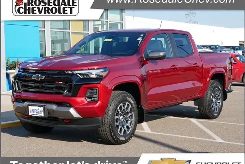 2025 Chevrolet Colorado Z71 photo 1