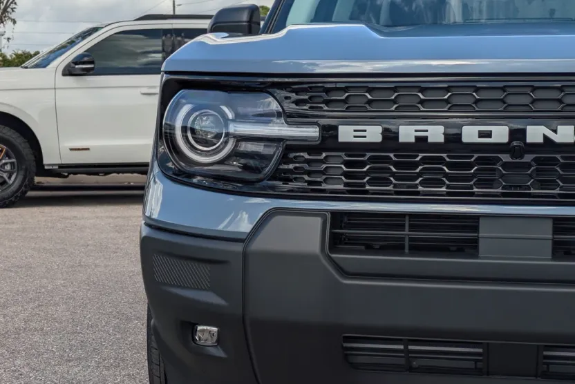 2025 Ford Bronco Sport Outer Banks photo 1