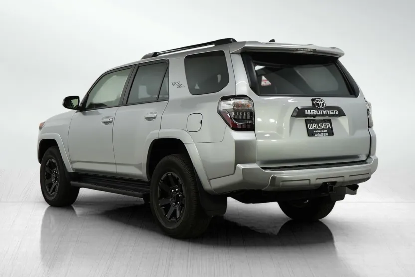 2024 Toyota 4Runner TRD photo 1