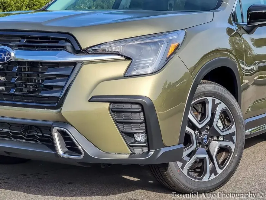 2025 Subaru Ascent Touring photo 1