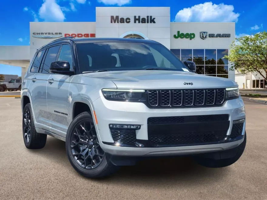 2025 Jeep Grand Cherokee L Summit photo 1