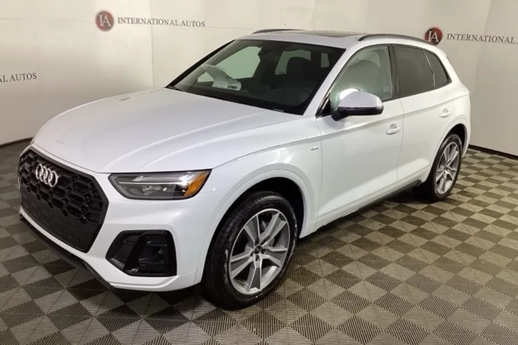 2025 Audi Q5 45 S line Premium photo 1
