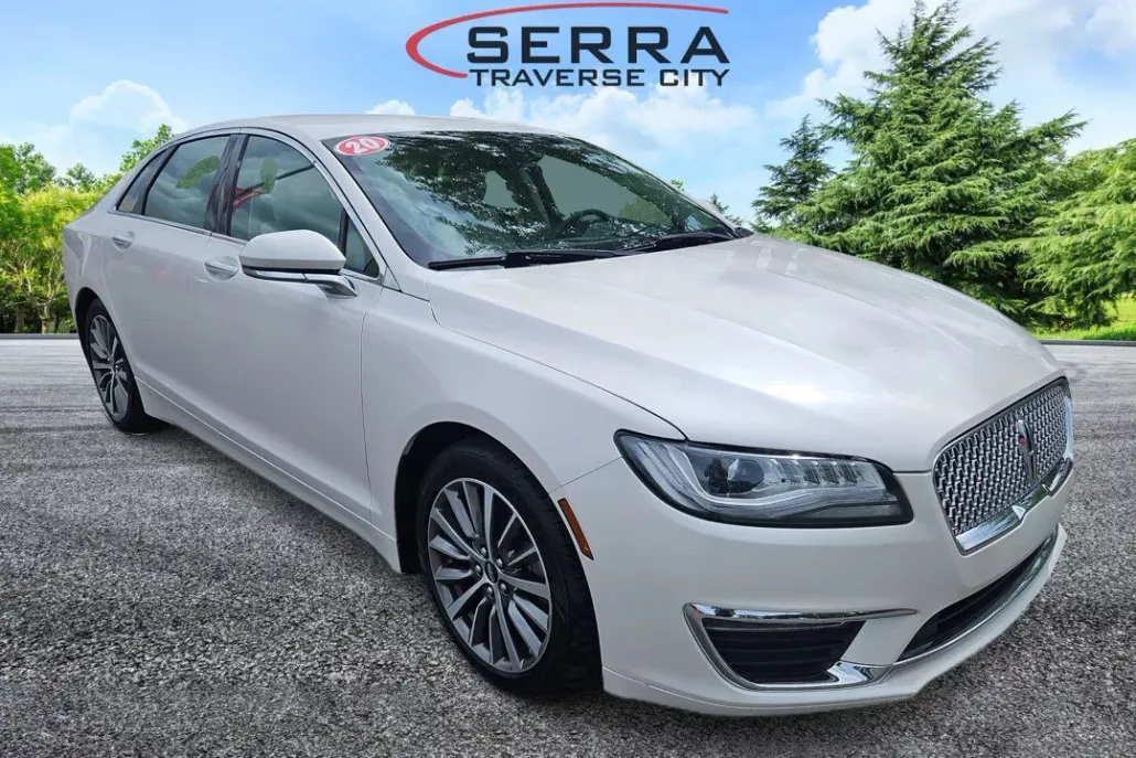 2020 Lincoln MKZ Standard photo 1