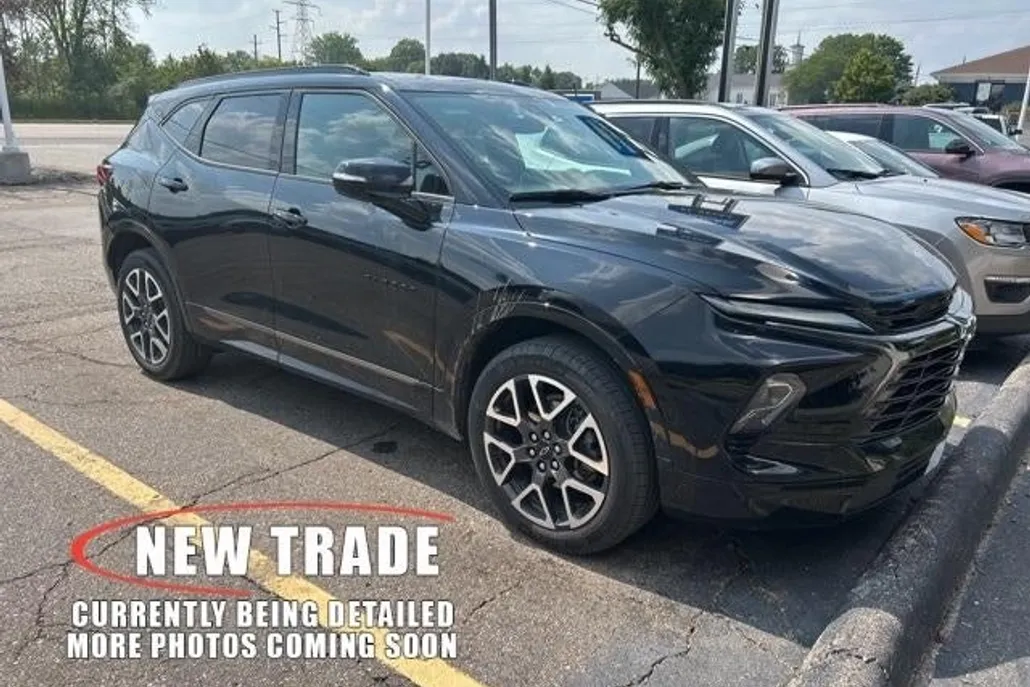2024 Chevrolet Blazer RS photo 1