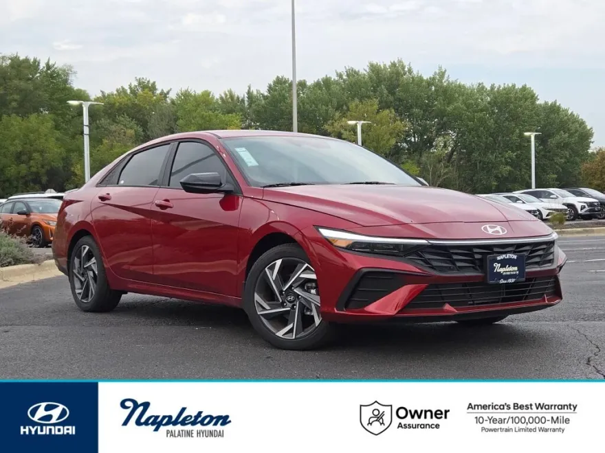 2025 Hyundai Elantra SEL Sport photo 1