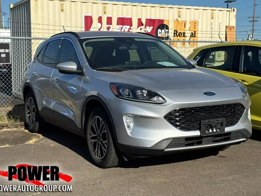2020 Ford Escape SEL photo 1