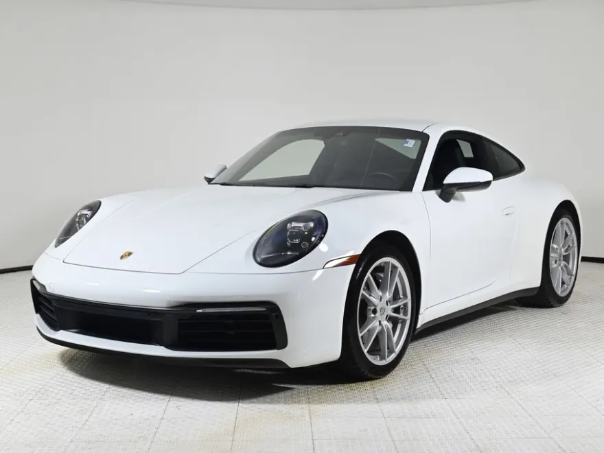 2021 Porsche 911 4 photo 1
