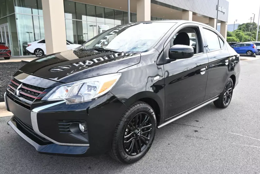 2022 Mitsubishi Mirage G4 photo 1