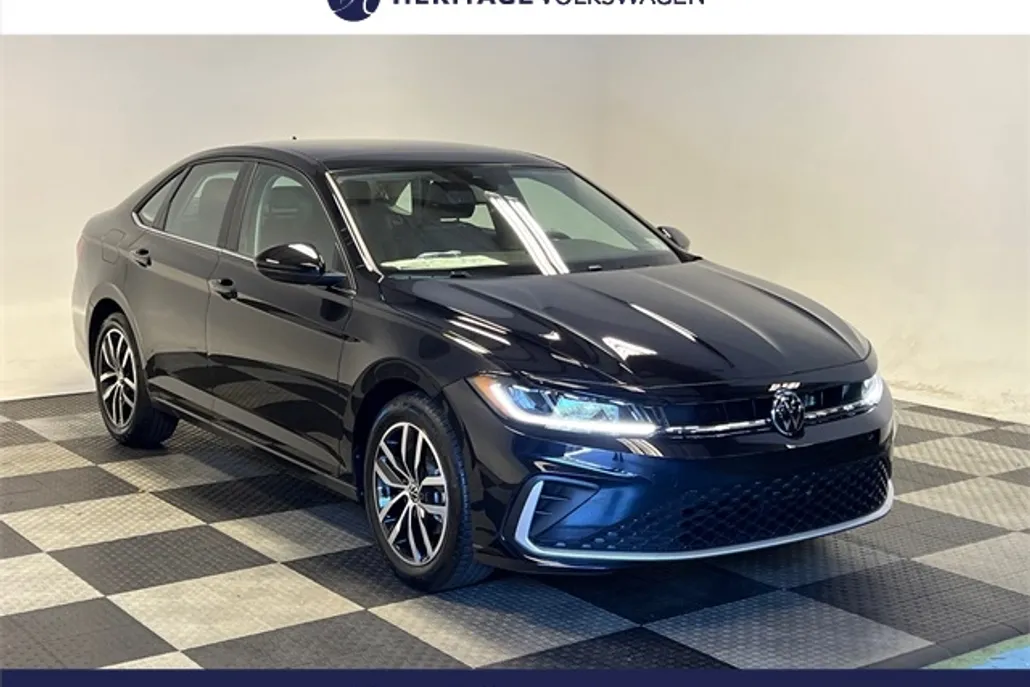 2025 Volkswagen Jetta 1.5T SE photo 1