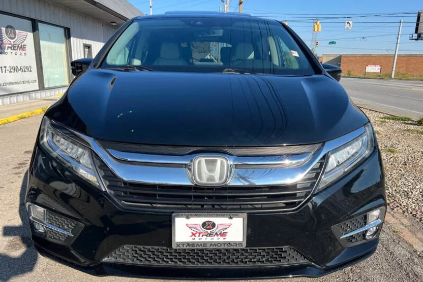 2018 Honda Odyssey Elite photo 1