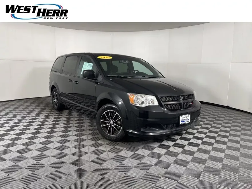 2016 Dodge Grand Caravan SE Plus Sport photo 1