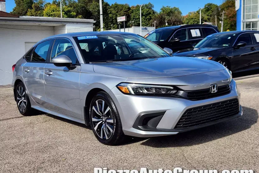 2022 Honda Civic EX photo 1