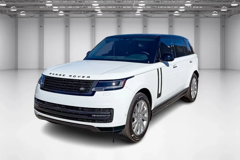 2025 Land Rover Range Rover SE photo 1