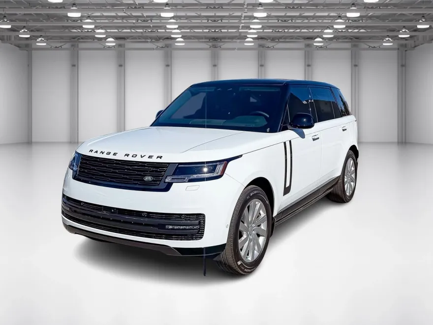 2025 Land Rover Range Rover SE photo 1