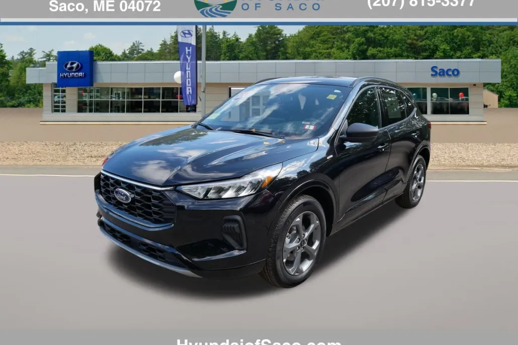 2024 Ford Escape ST-Line photo 1