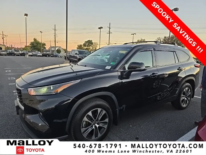 2022 Toyota Highlander XLE photo 1