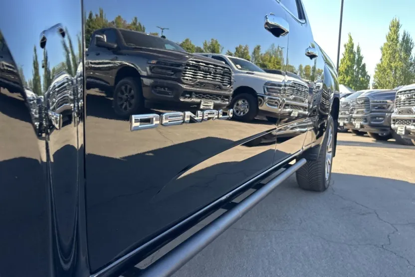 2022 Gmc Canyon Denali photo 1