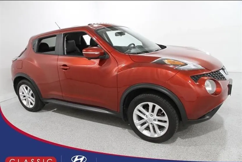 2015 Nissan Juke SL photo 1