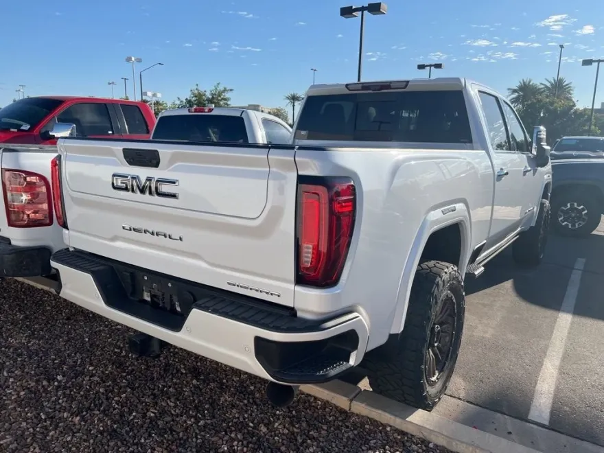 2022 Gmc Sierra 2500 HD Denali photo 1