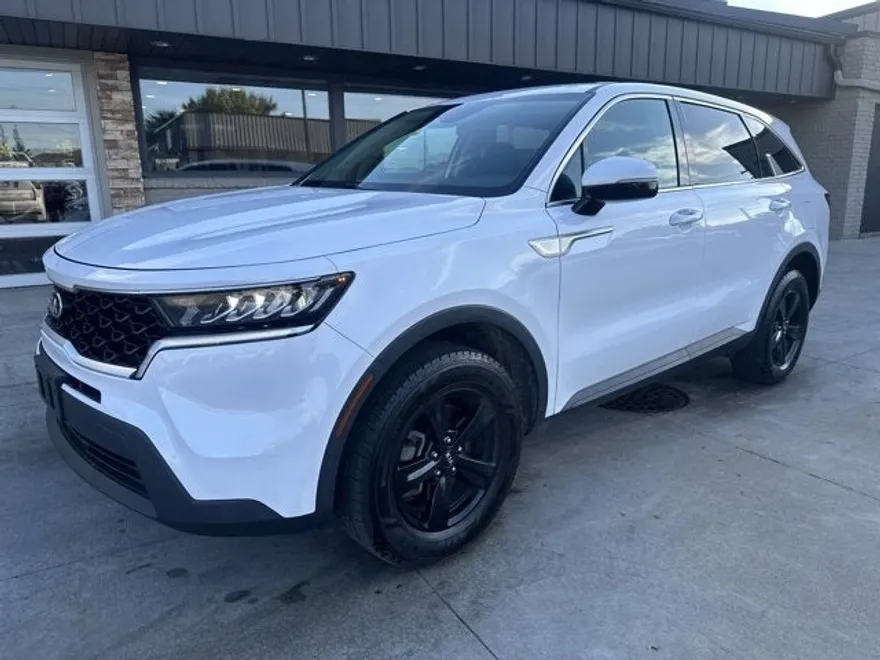 2021 Kia Sorento LX photo 1