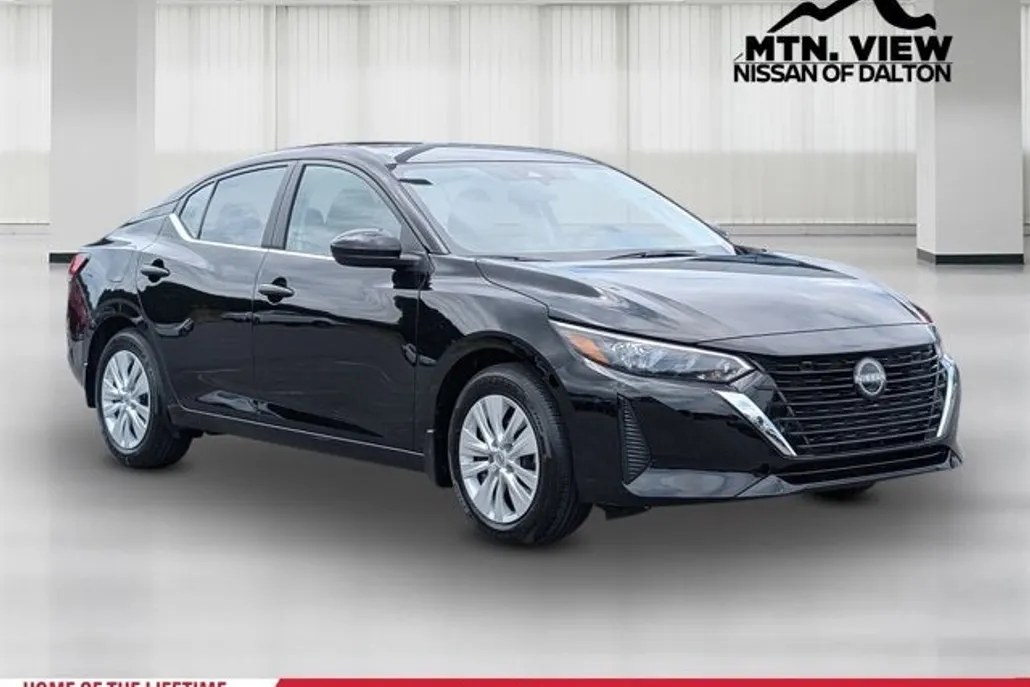 2025 Nissan Sentra S photo 1
