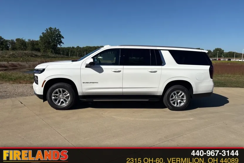 2026 Chevrolet Suburban LS photo 1